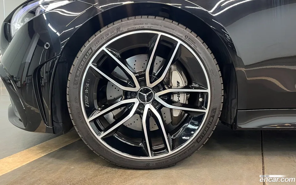 Mercedes-Benz CLS-Class AMG CLS53 4MATIC+ 2023 — thumbnail 2
