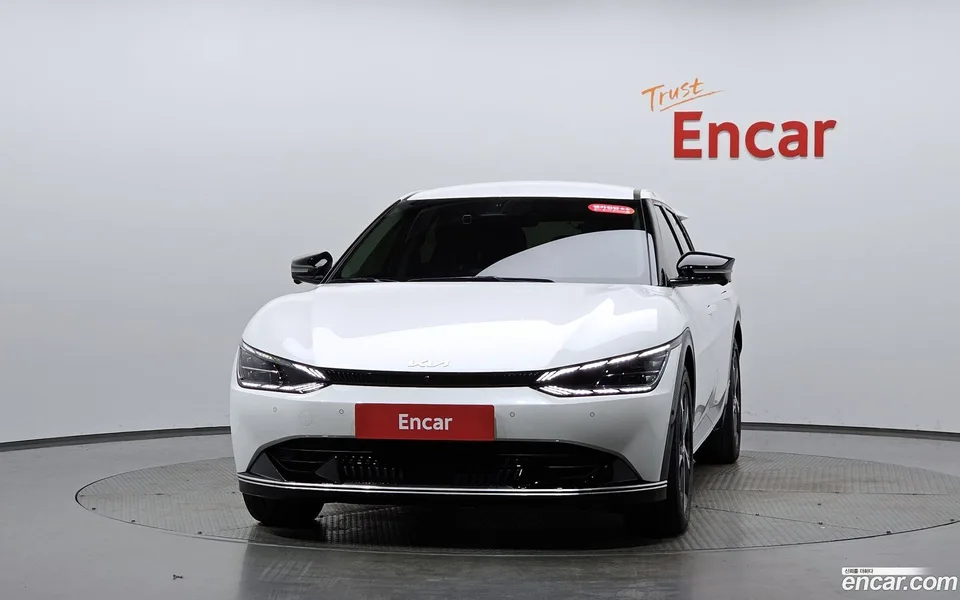 Kia EV6 4WD 2022 — thumbnail 3