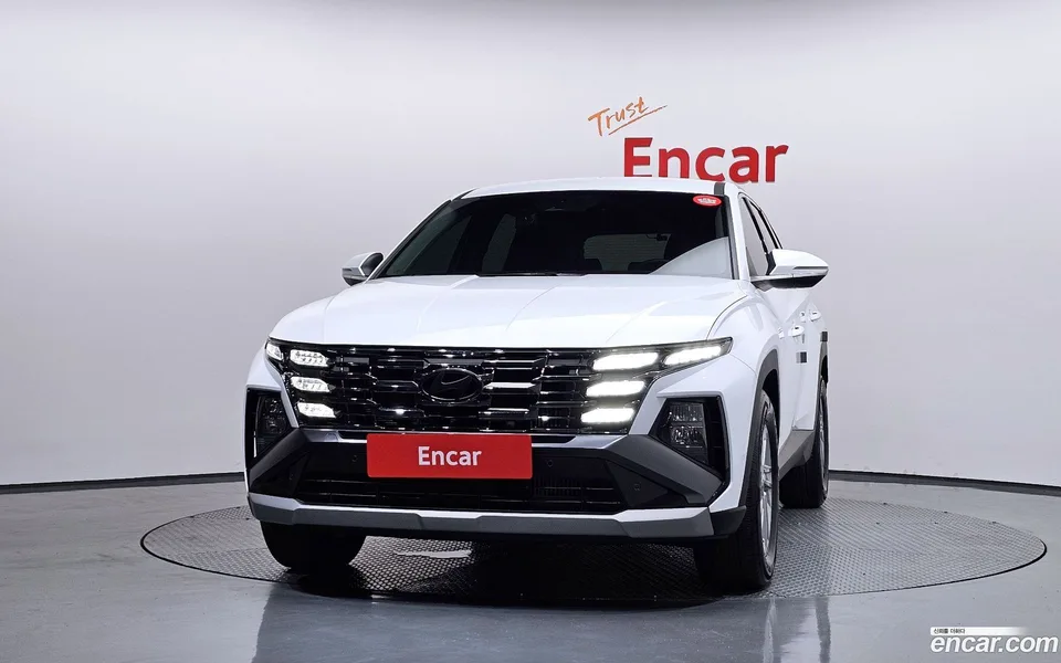 Hyundai Tucson NX4 2.0 2WD 2025 — thumbnail 3