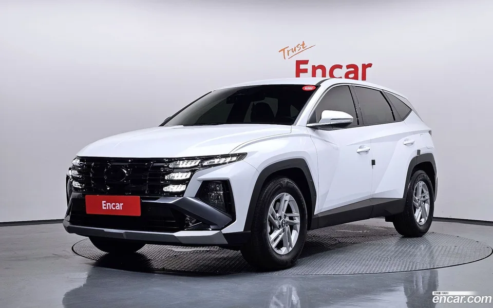 Hyundai Tucson NX4 2.0 2WD 2025 — photo 1, buy with delivery to Moscow