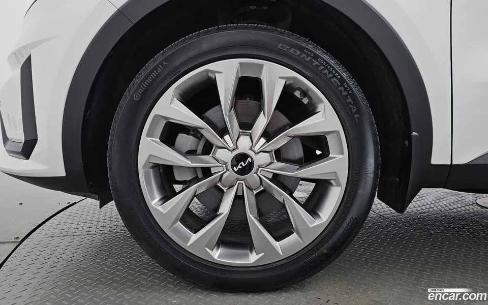 Kia Sorento 2.5T 2WD 2022 — thumbnail 2