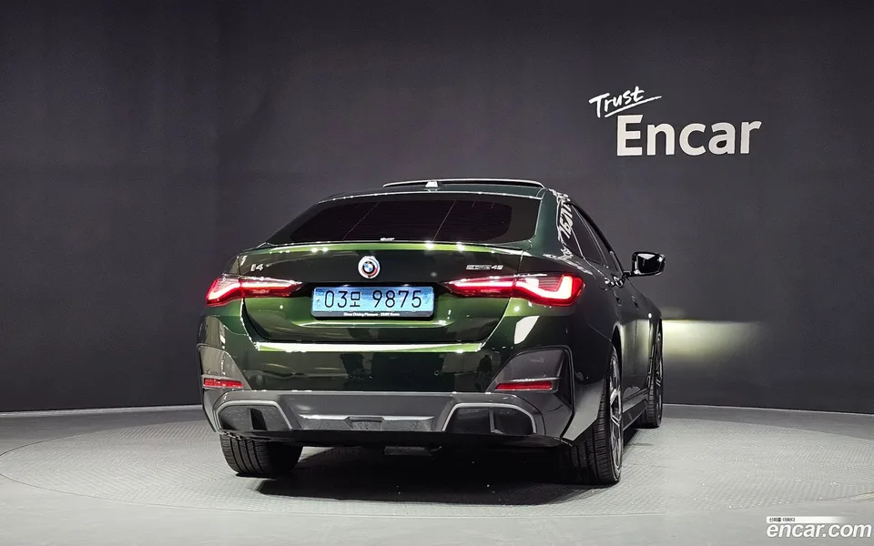 BMW i4 eDrive40 M 2022 — thumbnail 4