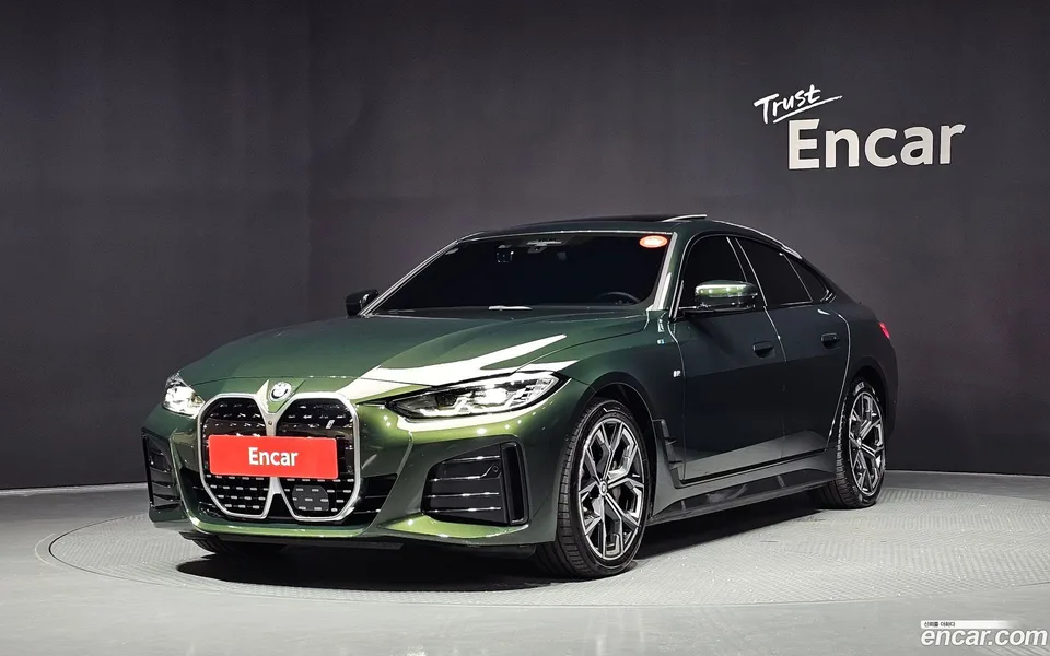 BMW i4 eDrive40 M 2022 — photo 1, buy with delivery to Moscow