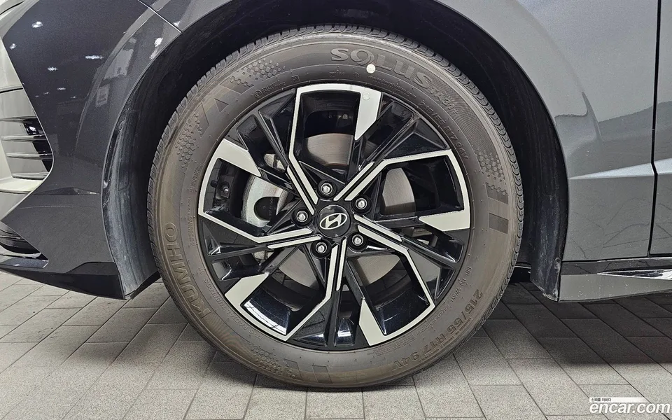 Hyundai Sonata The Edge 2.0 2025 — thumbnail 5