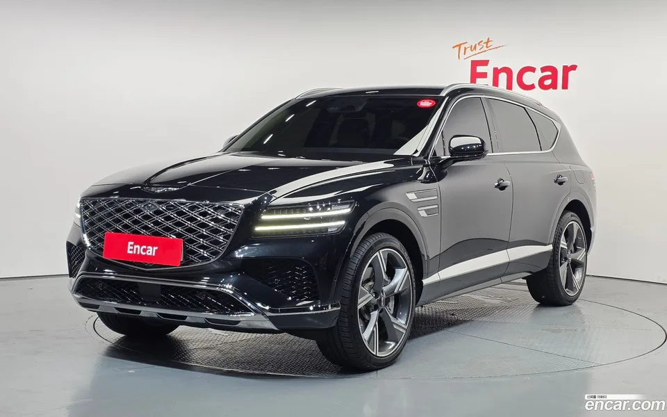 Genesis GV80 2.5T AWD 2024 — photo 1, buy with delivery to Moscow
