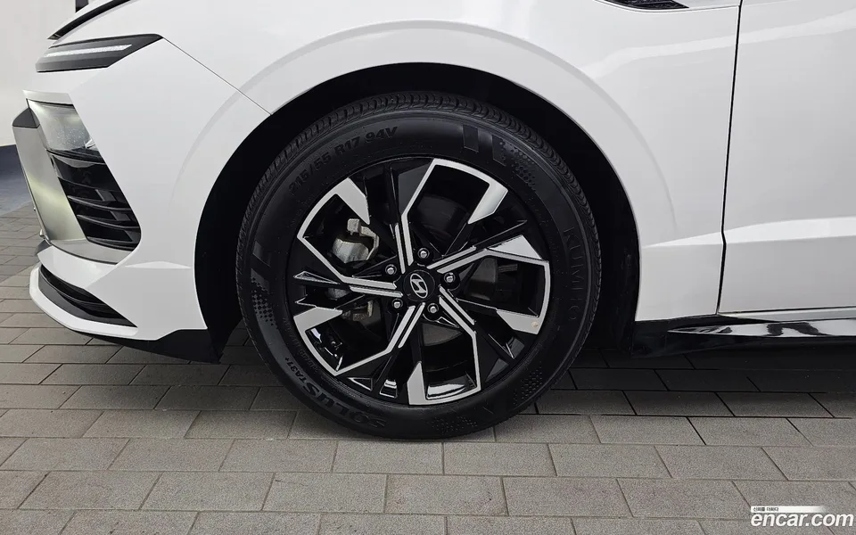 Hyundai Sonata The Edge 2.0 2025 — thumbnail 2