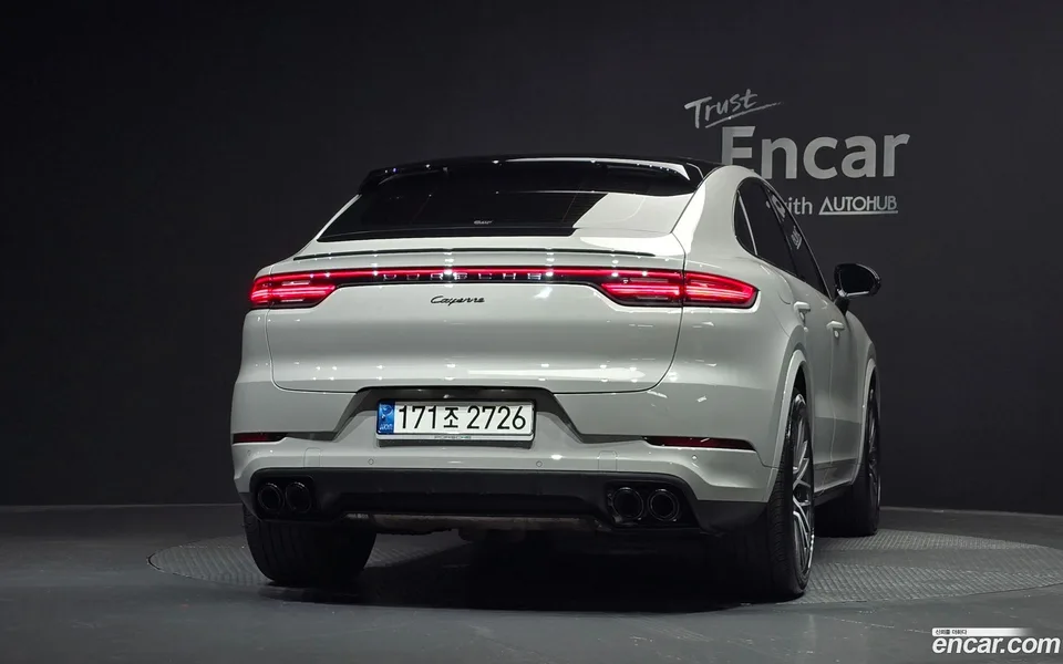 Porsche Cayenne 3.0 2022 — thumbnail 4