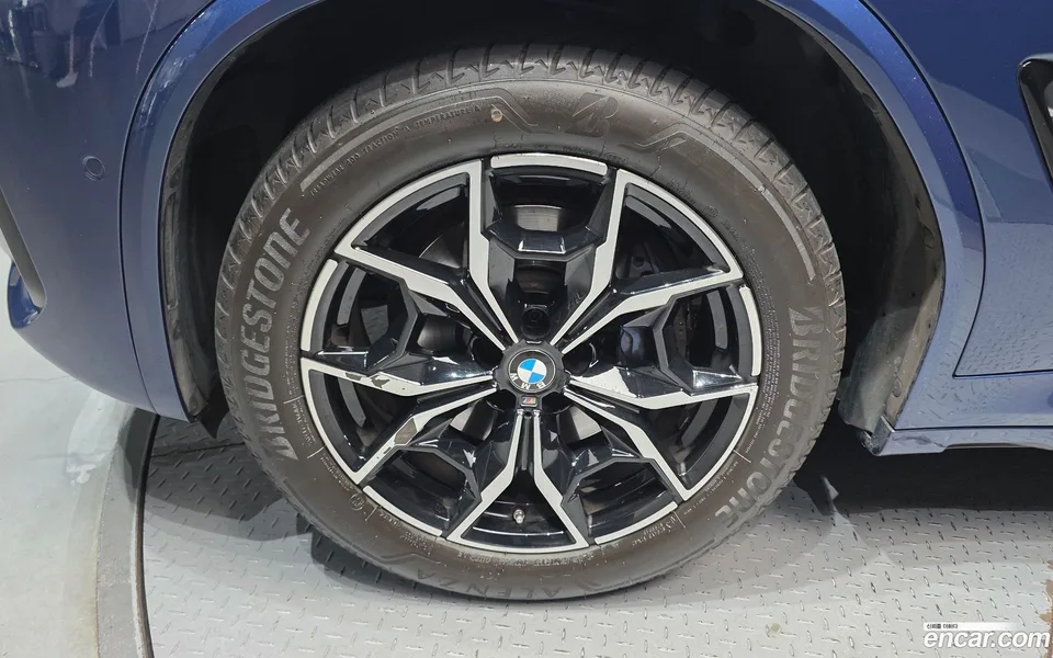 BMW X3 xDrive 20i M 2024 — thumbnail 5