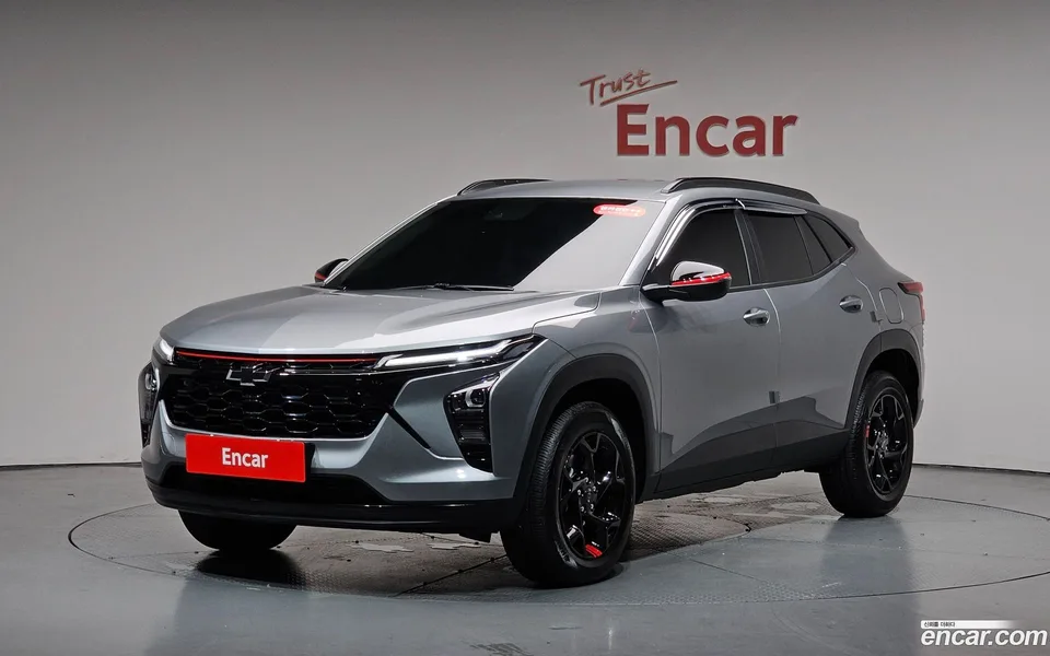 Chevrolet Trax Crossover 1.2 2025 — photo 1, buy with delivery to Moscow