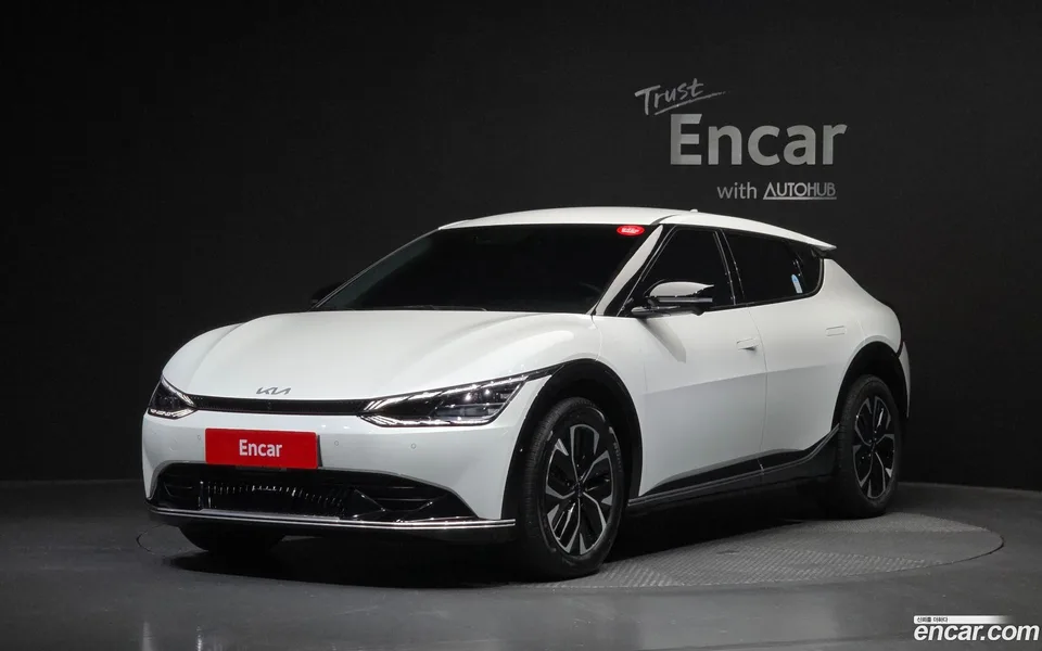 Kia EV6 2024 — photo 1, buy with delivery to Moscow