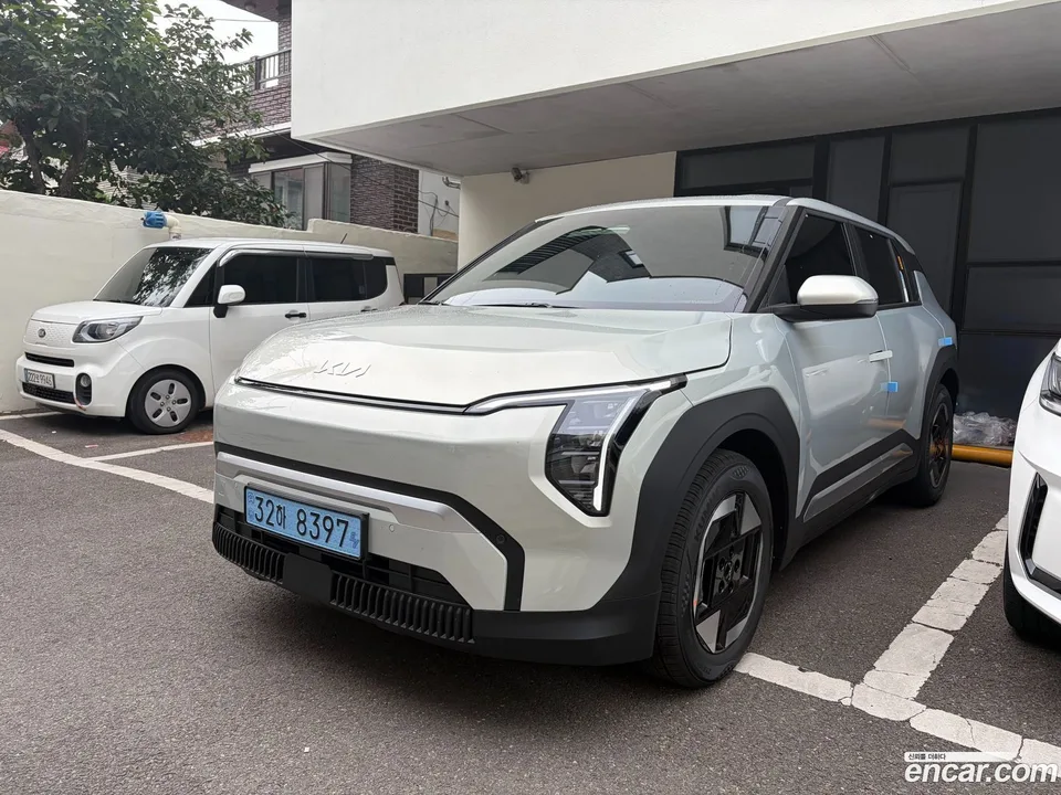 Kia EV3 2WD 2026 — миниатюра 3