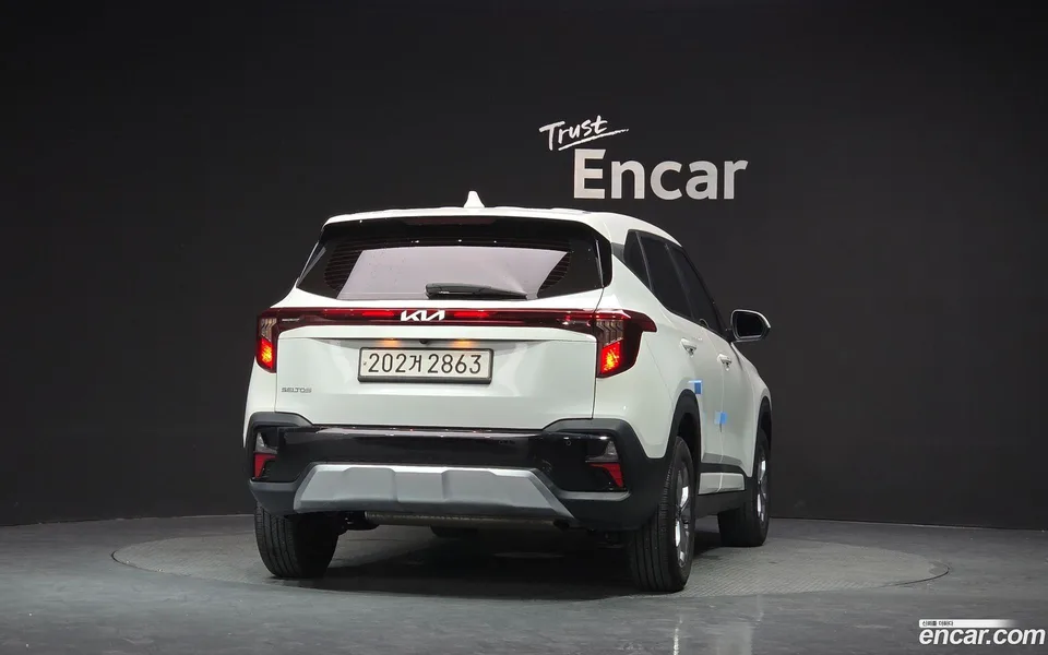 Kia Seltos 1.6 2WD 2023 — thumbnail 4