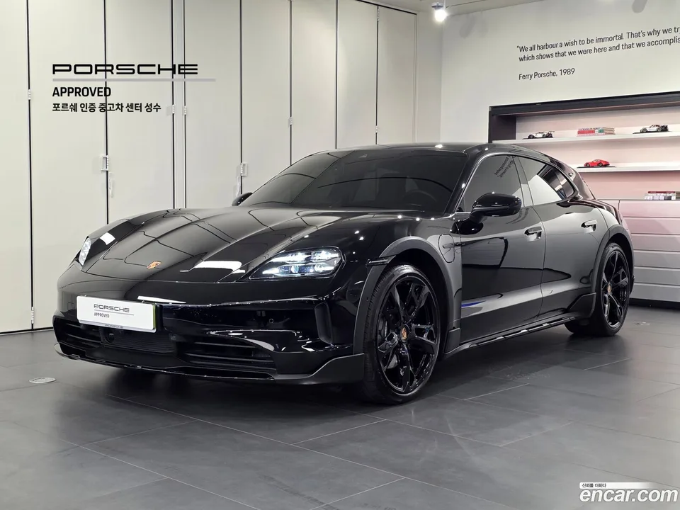 Porsche Taycan 4 2025 — photo 1, buy with delivery to Moscow
