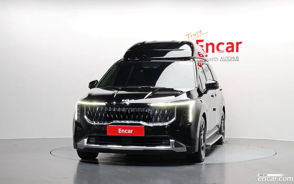 Kia Carnival 4 2024 — thumbnail 3
