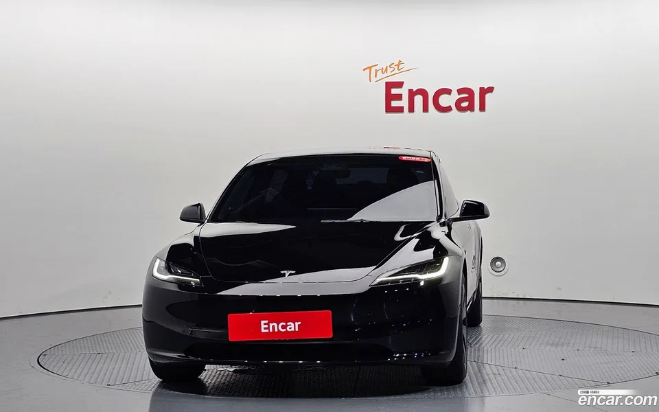 Tesla Model 3 RWD 2024 — thumbnail 3