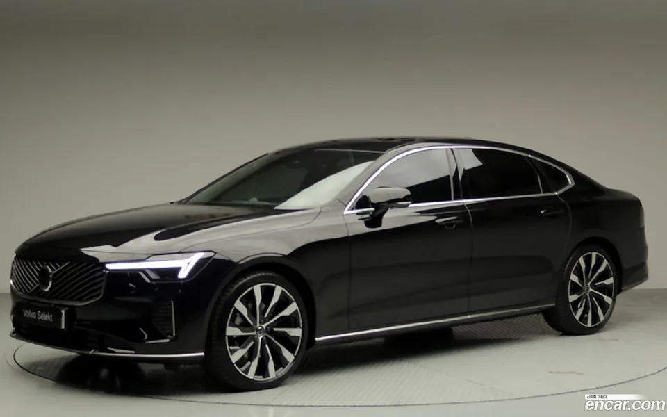 Volvo S90 B5 2026 — фото 1, купить с доставкой в Москву