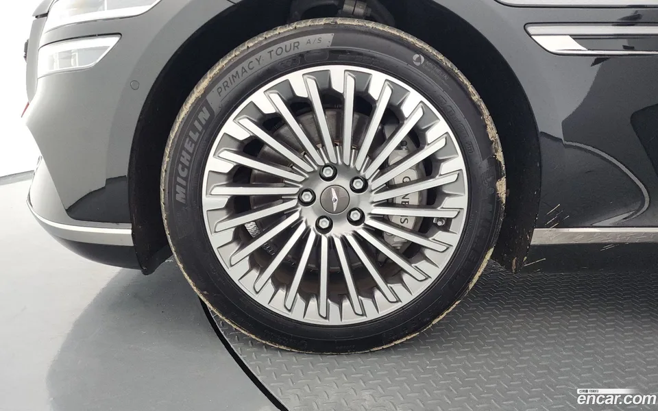 Genesis Electrified G80 e-AWD 2022 — thumbnail 2