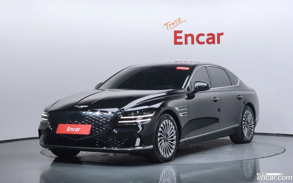 Genesis Electrified G80 e-AWD 2022 — photo 1, buy with delivery to Moscow