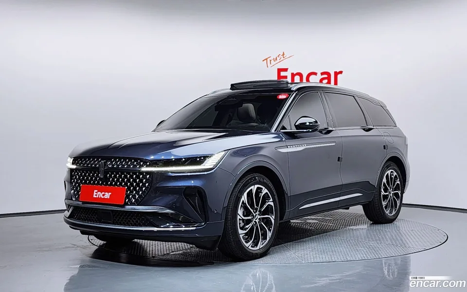Lincoln Nautilus 2.0 AWD 2024 — photo 1, buy with delivery to Moscow
