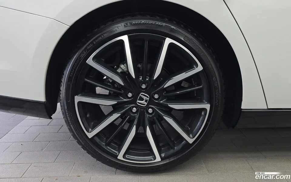 Honda Accord 2.0 2025 — thumbnail 2