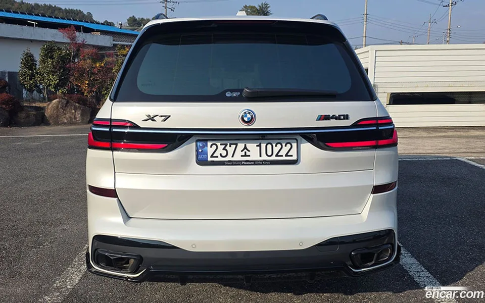 BMW X7 xDrive 40i M 6 2024 — thumbnail 2