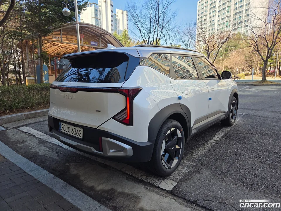 Kia Seltos HEV 1.6 2WD 2026 — thumbnail 3