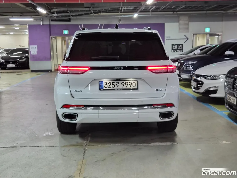 Jeep Grand Cherokee 3.6 2022 — thumbnail 4