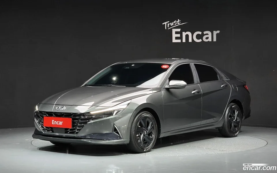 Hyundai Avante 1.6 2023 — photo 1, buy with delivery to Moscow