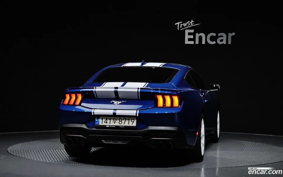 Ford Mustang 2.3 2024 — thumbnail 4