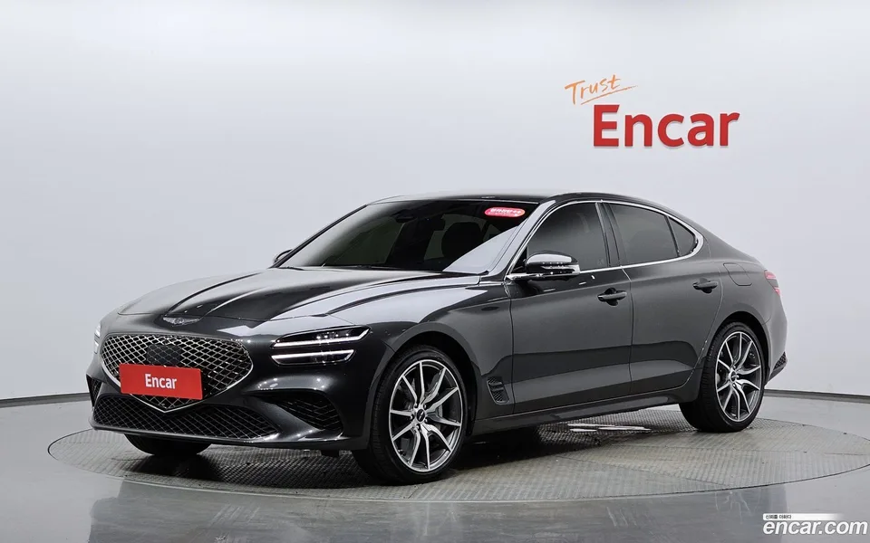 Genesis G70 2.5T 4WD 2024 — photo 1, buy with delivery to Moscow