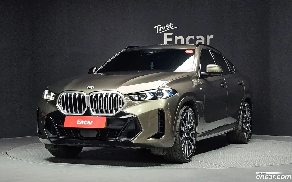 BMW X6 xDrive30d M 2025 — photo 1, buy with delivery to Moscow