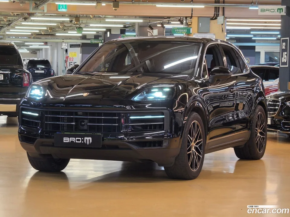 Porsche Cayenne 3.0 2024 — thumbnail 4