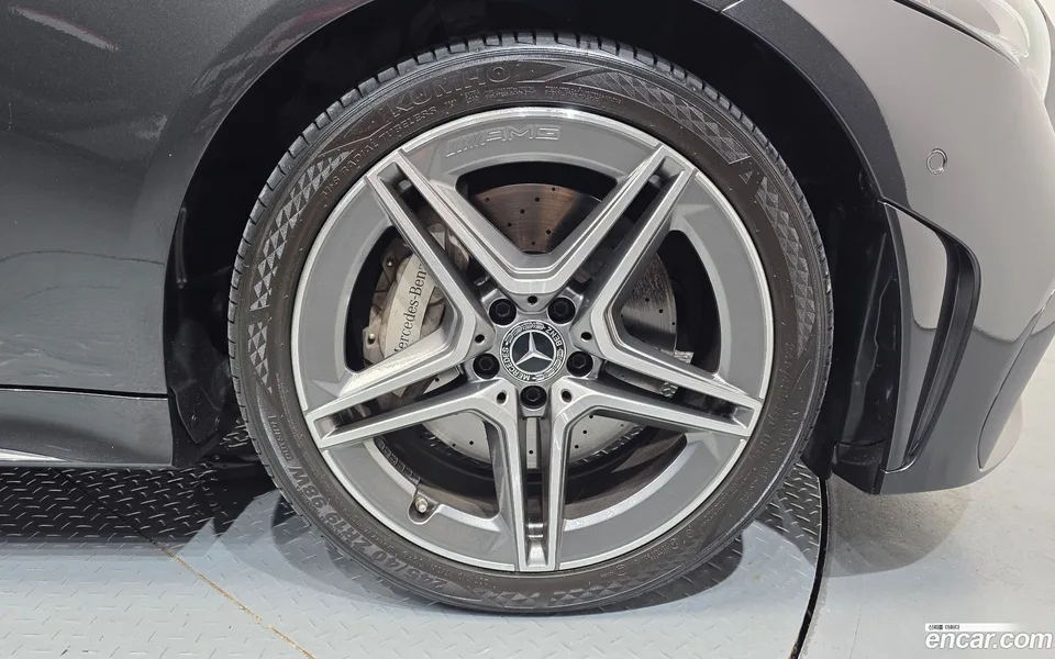 Mercedes-Benz CLS-Class CLS300d 4MATIC 2022 — thumbnail 2