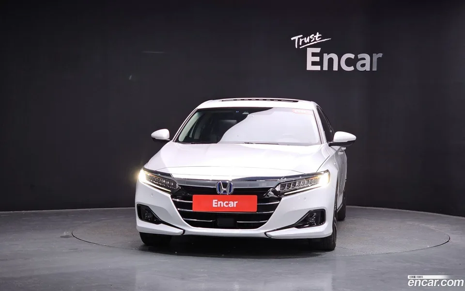 Honda Accord 2.0 2022 — thumbnail 3