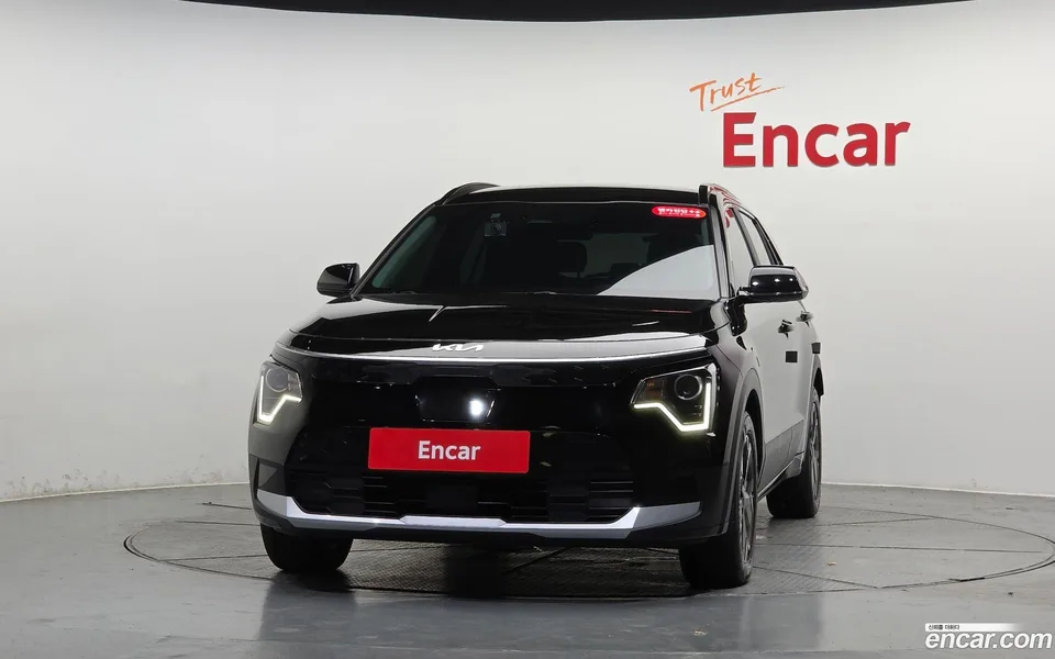 Kia Niro EV 2023 — thumbnail 3