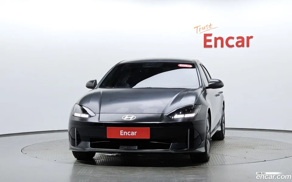 Hyundai Ioniq 6 2022 — thumbnail 3