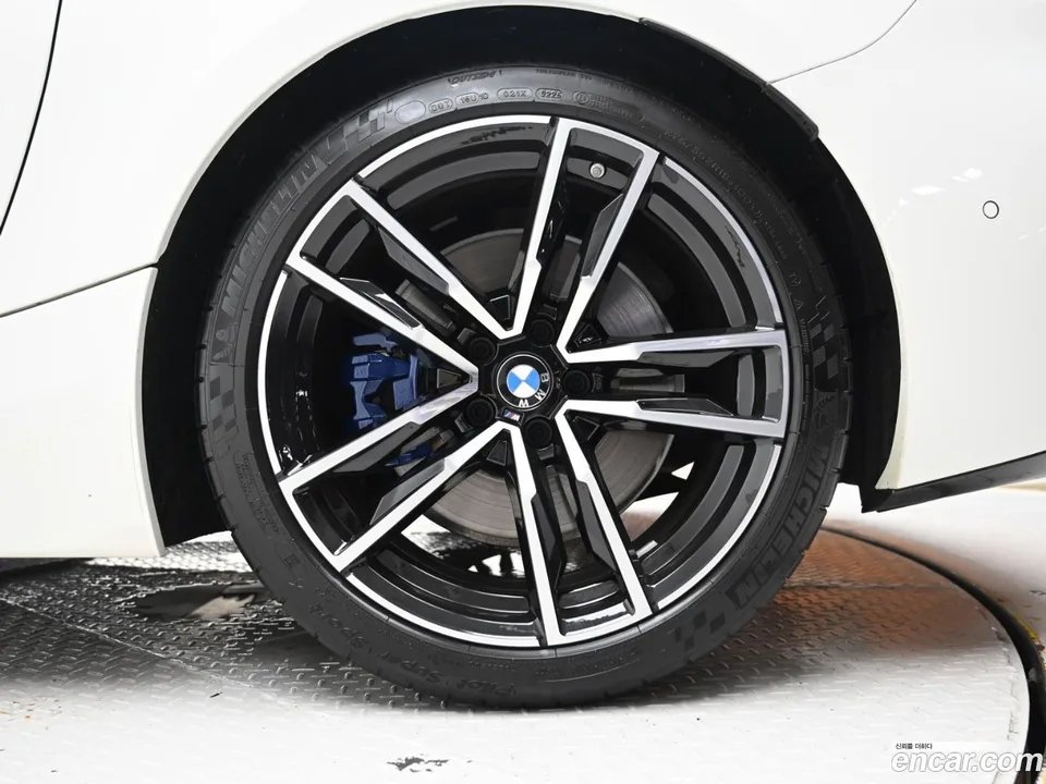 BMW Z4 sDrive20i M 2025 — thumbnail 5