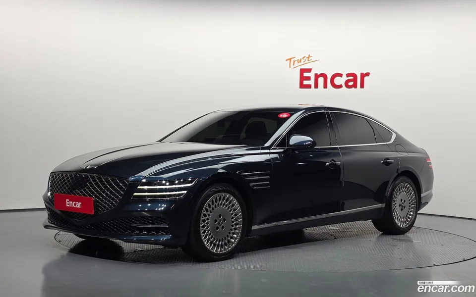 Genesis G80 3.5 AWD 2022 — photo 1, buy with delivery to Moscow