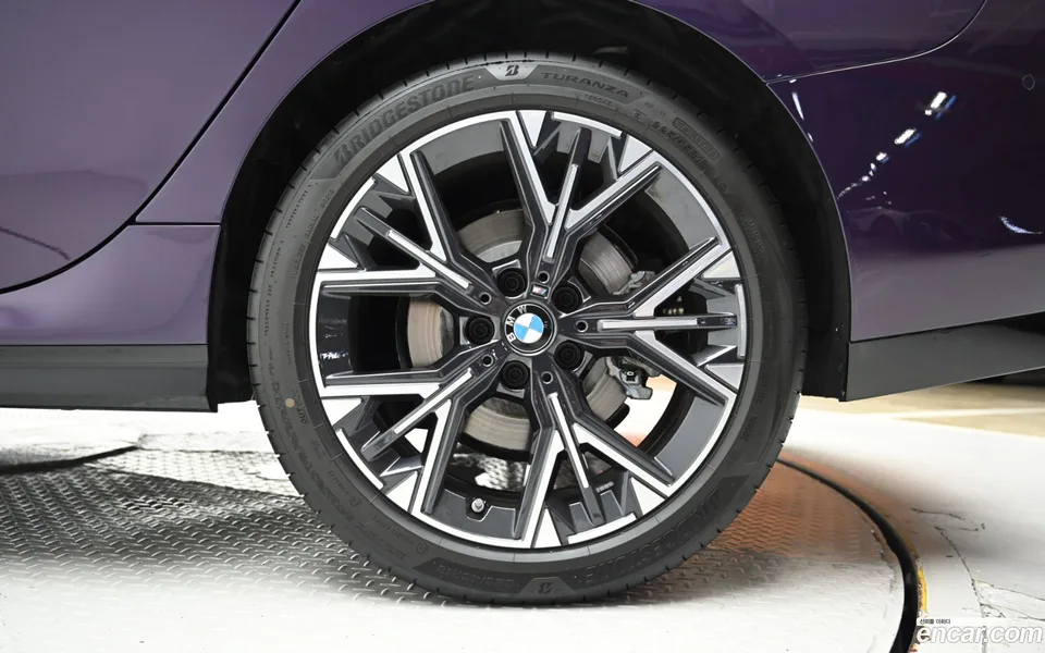 BMW 2 Series Gran Coupe 220 M 2025 — thumbnail 5