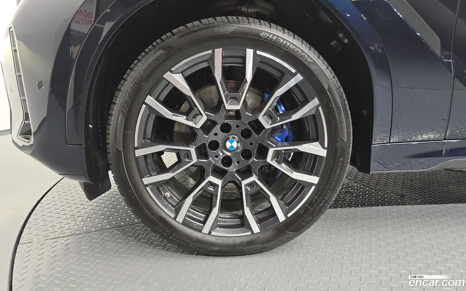 BMW X6 xDrive30d M 2026 — thumbnail 2