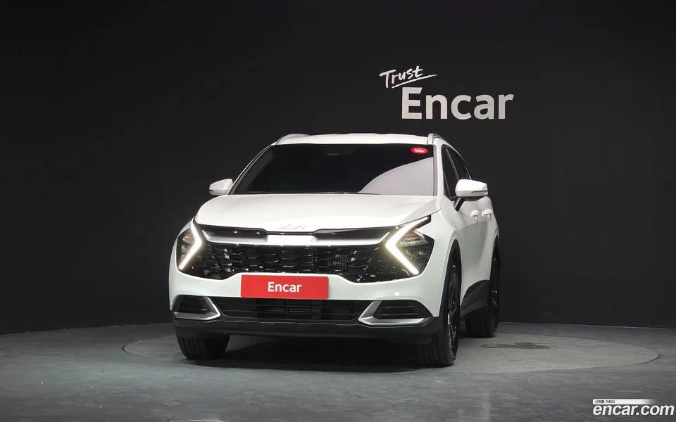 Kia Sportage Hybrid 2WD 2024 — миниатюра 3