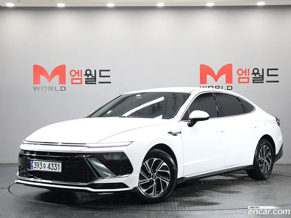 Hyundai Sonata The Edge Hybrid 2024 — photo 1, buy with delivery to Moscow