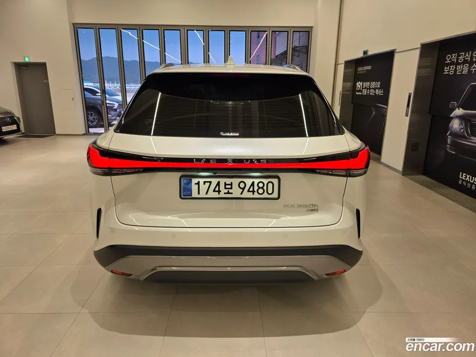 Lexus RX 350h 2025 — thumbnail 4