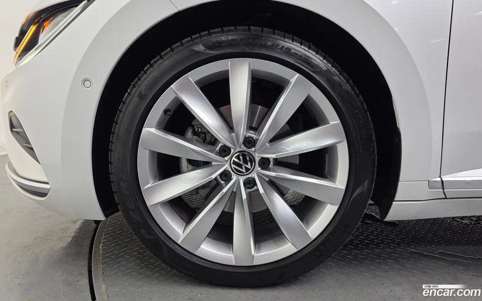 Volkswagen Arteon 2.0 TDI 2023 — thumbnail 5