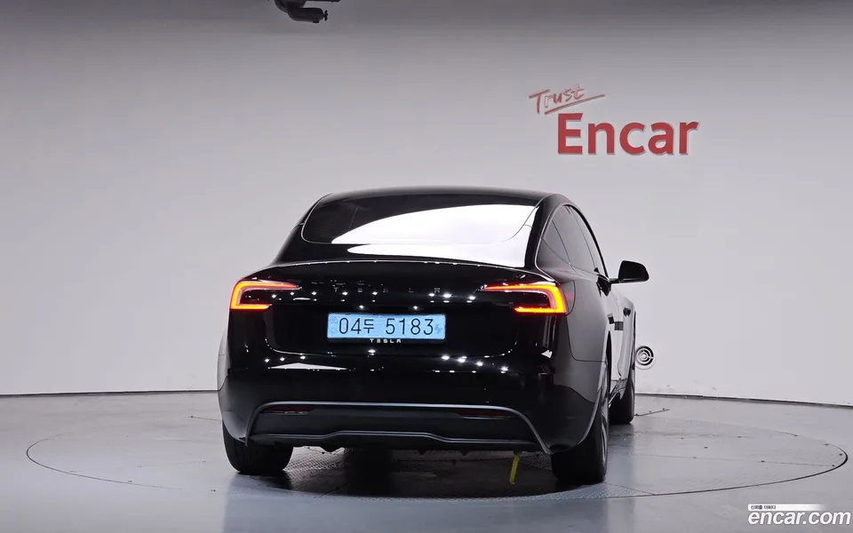 Tesla Model 3 RWD 2025 — thumbnail 4
