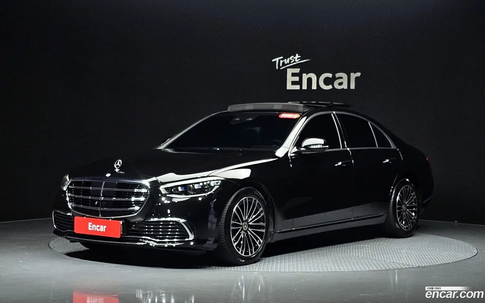 Mercedes-Benz S-Class S350 d 2022 — photo 1, buy with delivery to Moscow