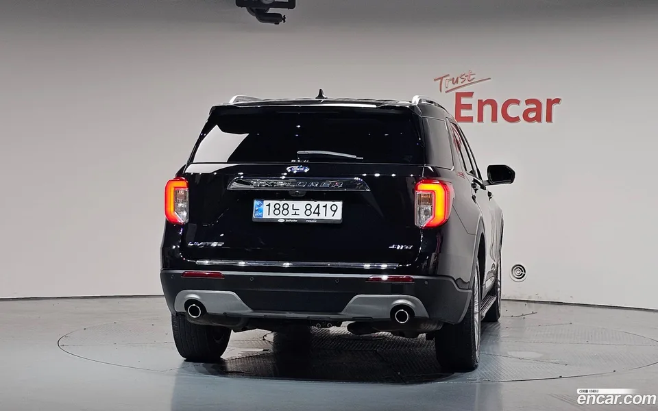 Ford Explorer 2.3 4WD 2023 — thumbnail 4