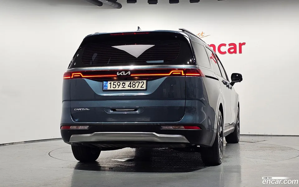 Kia Carnival 7 2022 — thumbnail 4
