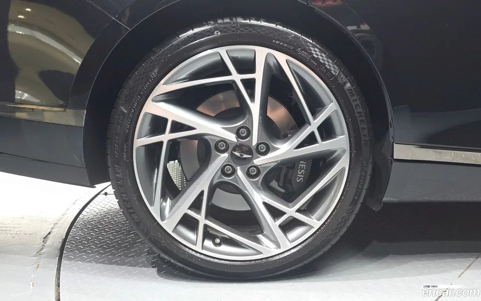 Genesis G80 3.5 AWD 2025 — thumbnail 5