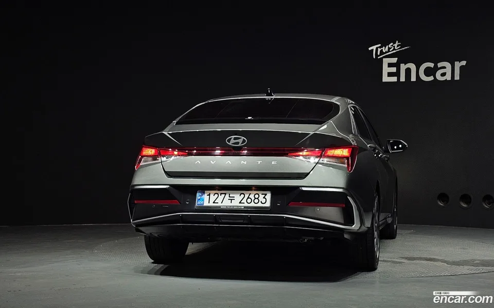 Hyundai Avante CN7 Hybrid 2025 — thumbnail 4